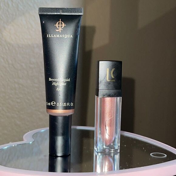 Illamasqua Beyond Liquid Highlighter in Golden bronze + rose - Picture 1 of 2